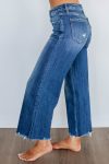 Hutton-Vervet-Jeans_c6b4314f-fa9b-4cce-9fb4-2c03b1b68956