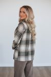 Shena-Plaid-Blazer_4909fa47-ab3a-4c22-b324-4241772a876e