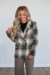 Shena-Plaid-Blazer_4909fa47-ab3a-4c22-b324-4241772a876e