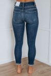 jeans-4_ef7ec916-d059-4beb-a640-43226ec54c73